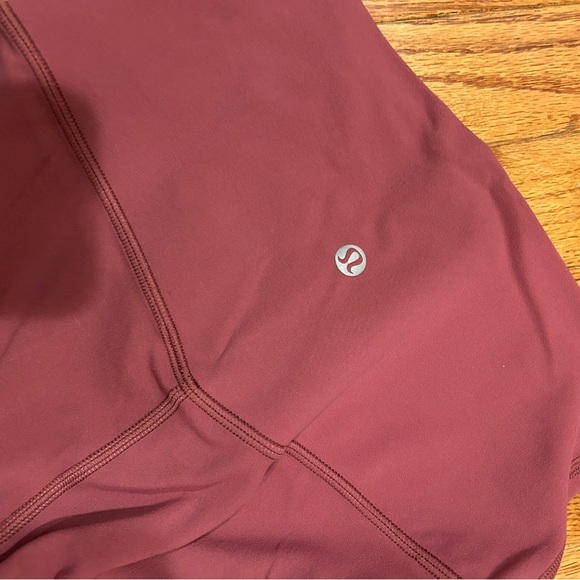 Lululemon leggings sz 4 in pink - Picture 4 of 5
